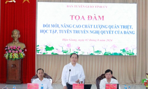 Hậu Giang: Tọa đàm "Đổi mới, nâng cao chất lượng quán triệt, học tập, tuyên truyền nghị quyết của Đảng"